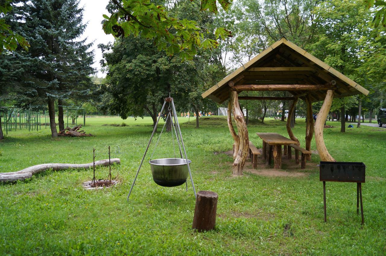 Turisticheko-Ozdorovitelnyi Complex Pyshki Hrodna Exterior foto